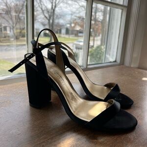 Badgley Mischka Elegant Black Satin Women's Heels